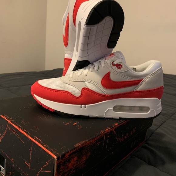 Women’s AirMax 1 big bubble size 7.5 - Picture 3 of 3